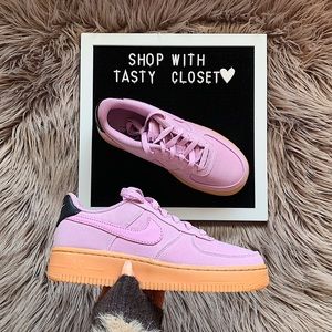 Nike air force 1 lv8 sneakers